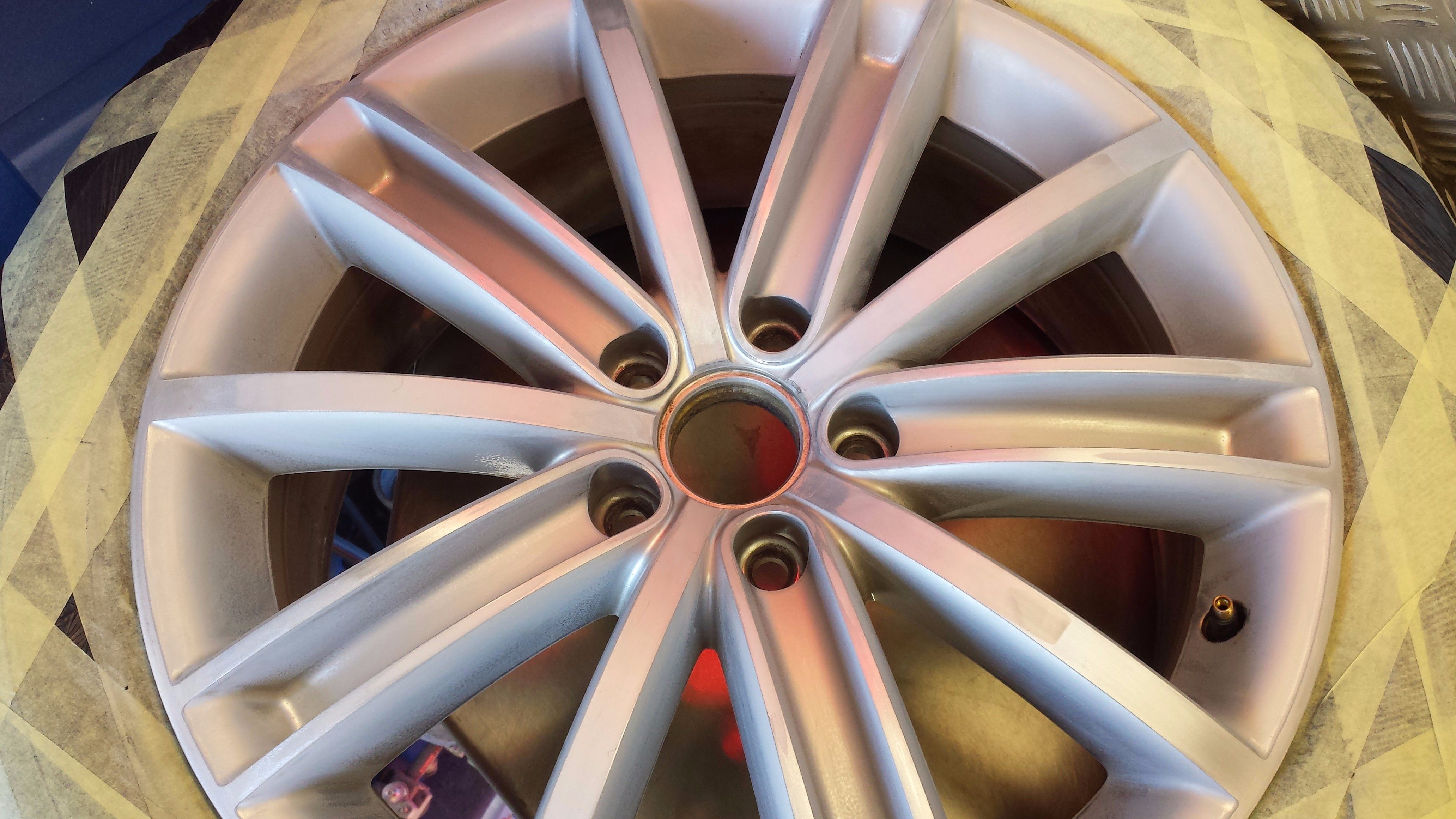 Curbed Alloy wheels?