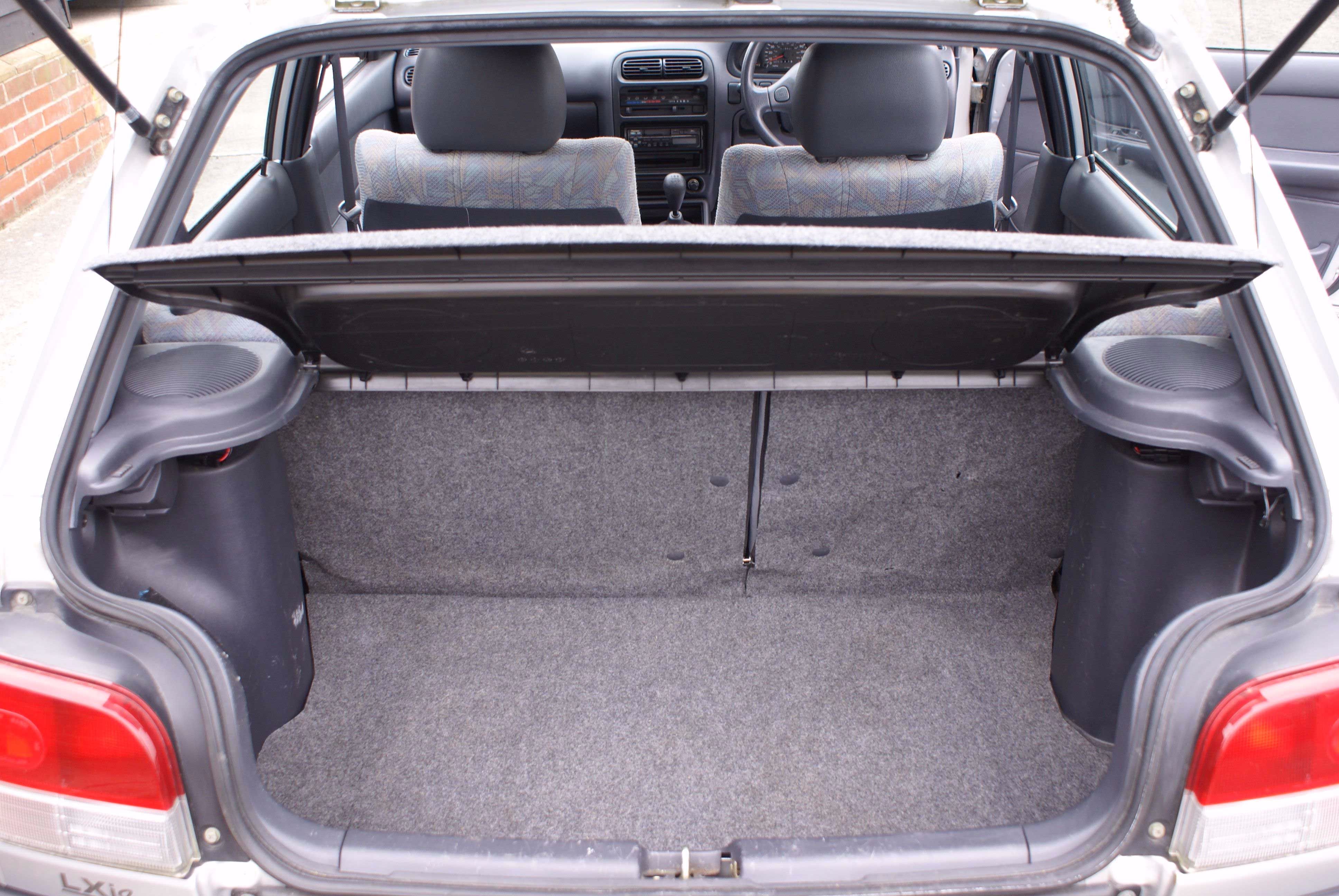 The life and times of an X reg Daihatsu Charade