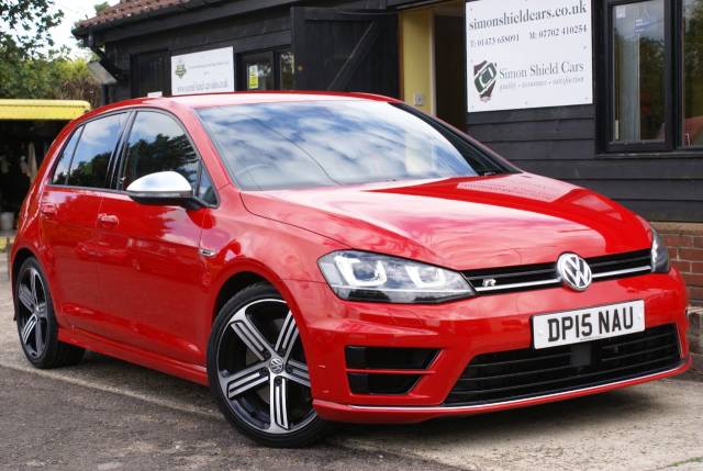 Volkswagen Golf 2.0 TSI R 5dr DSG Hatchback Petrol Tornado Red