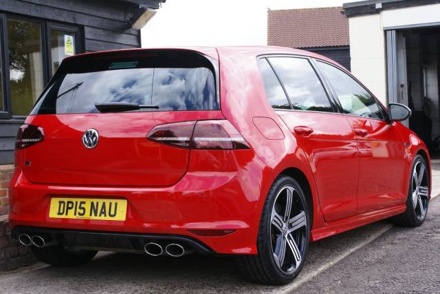 2015 Volkswagen Golf 2.0 TSI R 5dr DSG