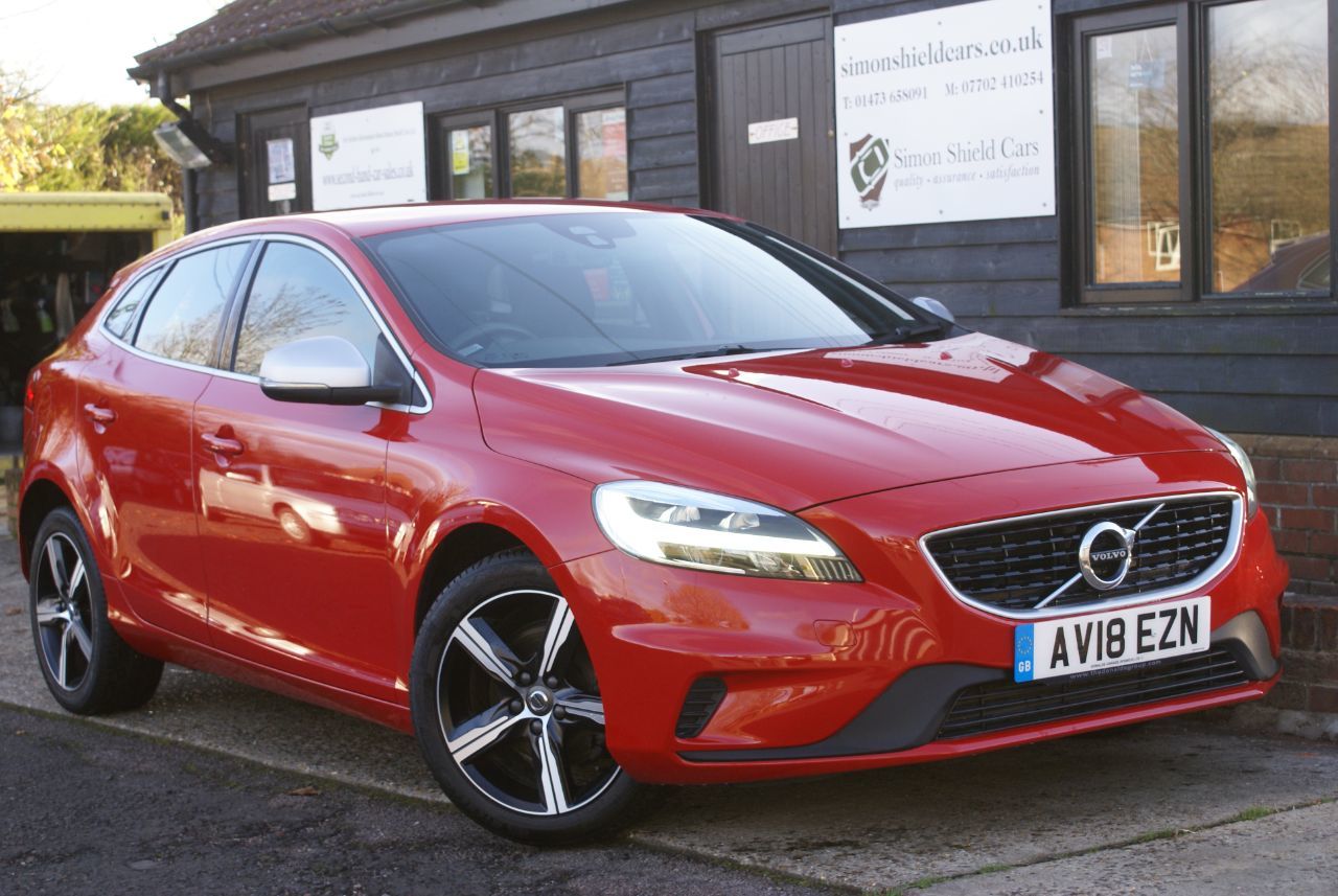 2018 Volvo V40