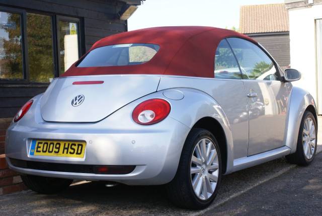 2009 Volkswagen Beetle 1.6 Sola 2dr