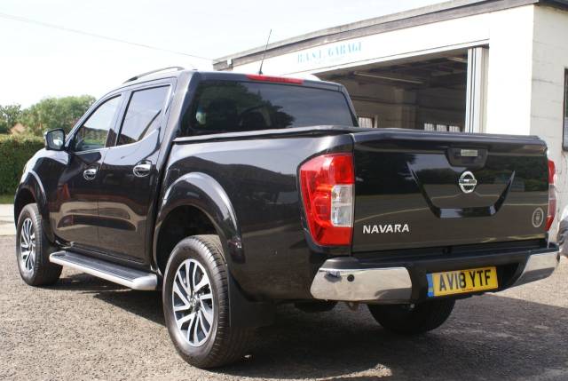 2018 Nissan Navara Double Cab Pick Up Tekna 2.3dCi 190 4WD