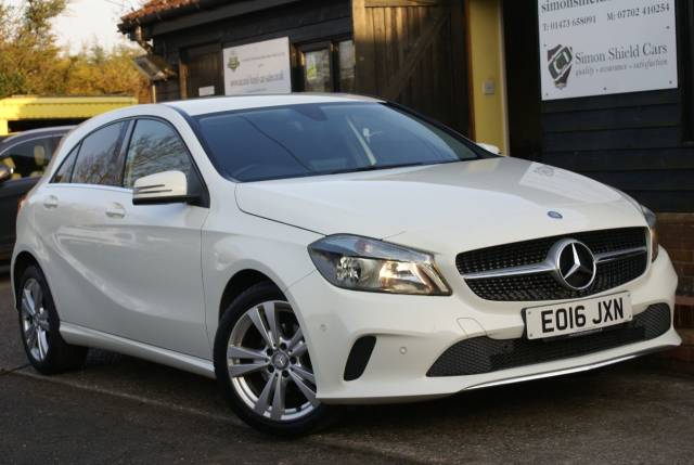 Mercedes-Benz A Class 1.5 A180d Sport Executive 5dr Hatchback Diesel White