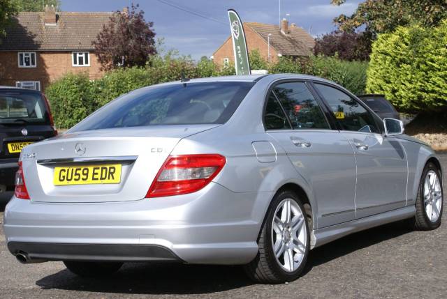 2009 Mercedes-Benz C Class 2.1 C200 CDI Sport 4dr Auto