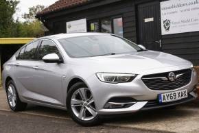 VAUXHALL INSIGNIA 2019 (69) at Simon Shield Cars Ipswich