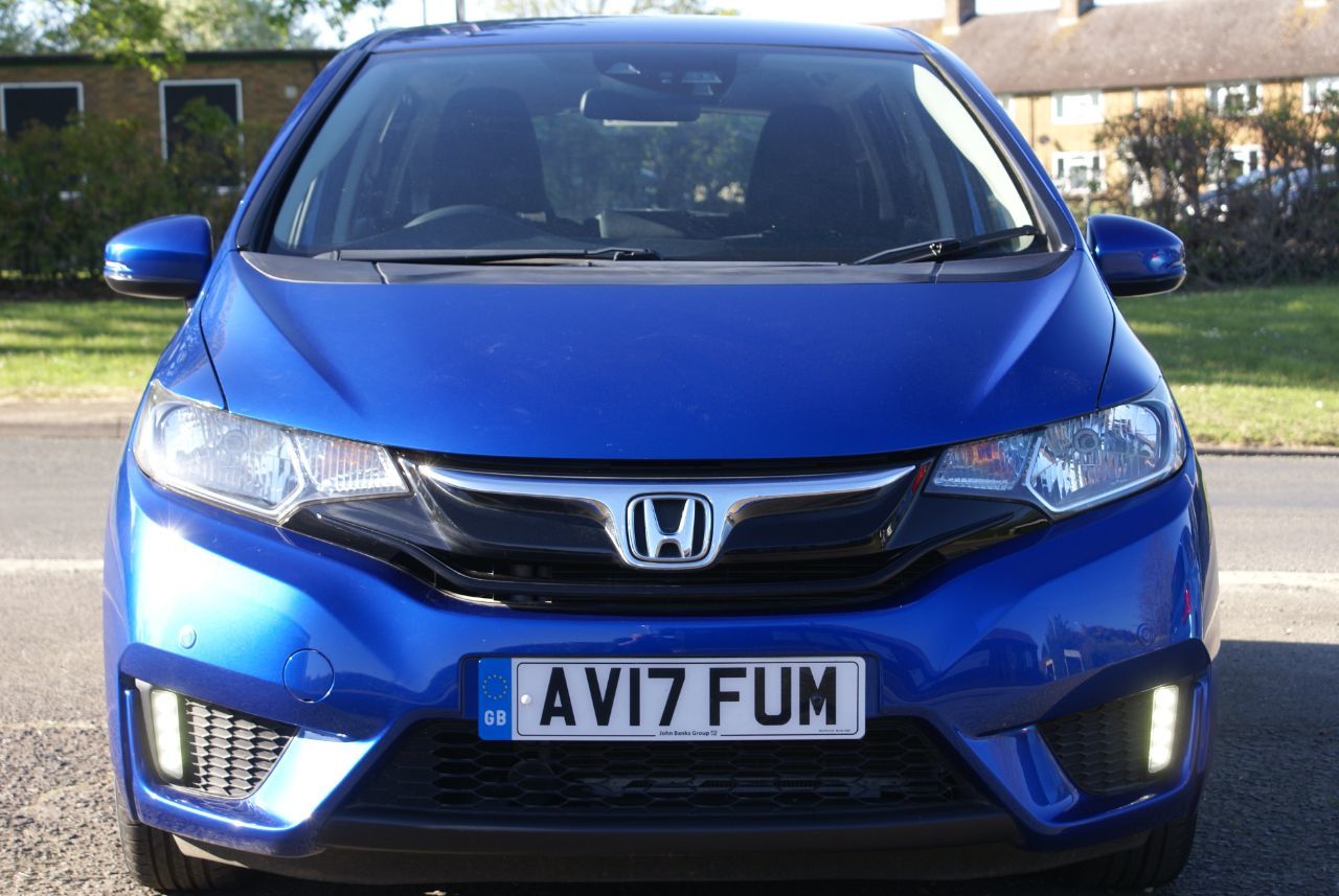 2017 Honda Jazz thumbnail 6