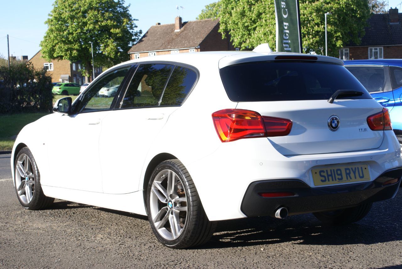 2019 BMW 1 Series thumbnail 4