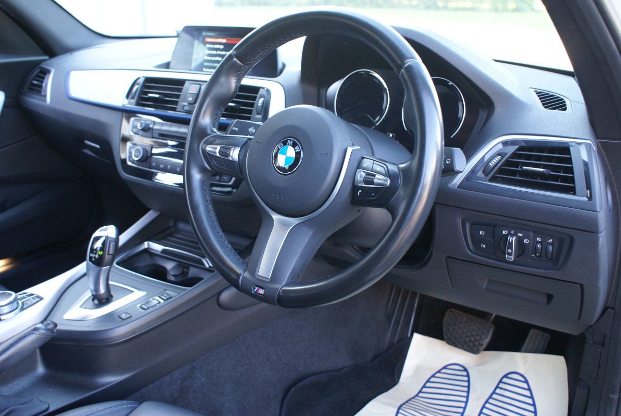 2019 BMW 1 Series thumbnail 15