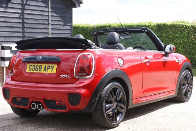 2018 Mini Convertible 2.0 Cooper S Sport II 2dr Auto