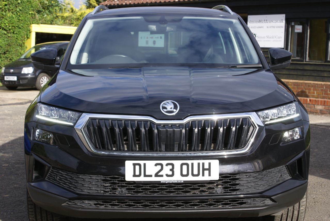 2023 Skoda Karoq thumbnail 5