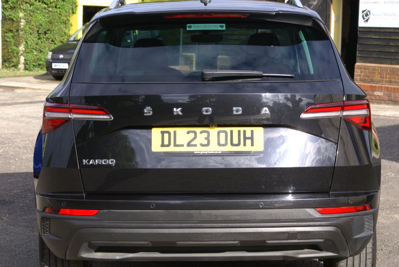 2023 Skoda Karoq thumbnail 6