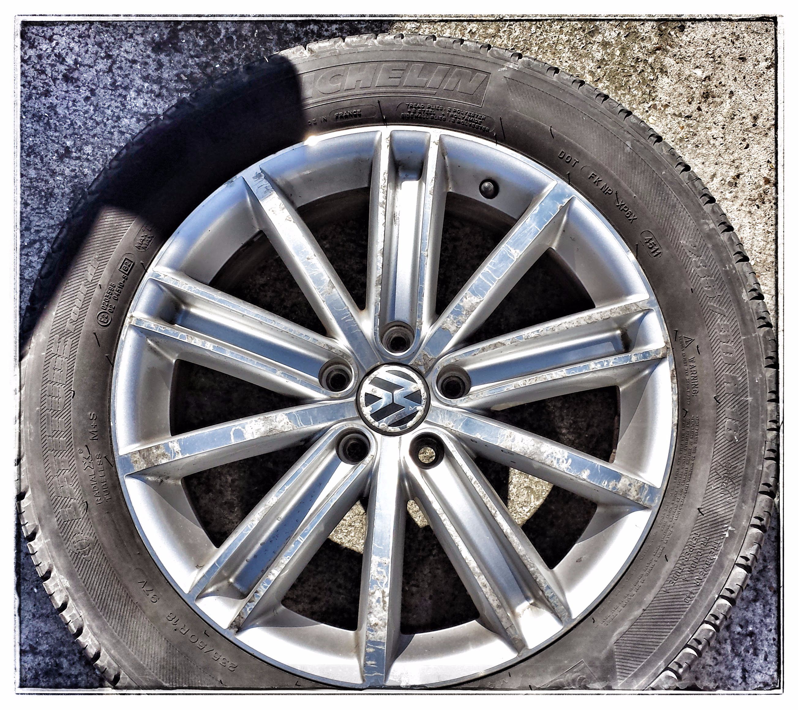 Curbed Alloy wheels?